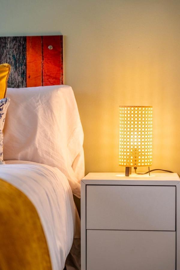 Slava Luxury Suite เซบีญา ภายนอก รูปภาพ